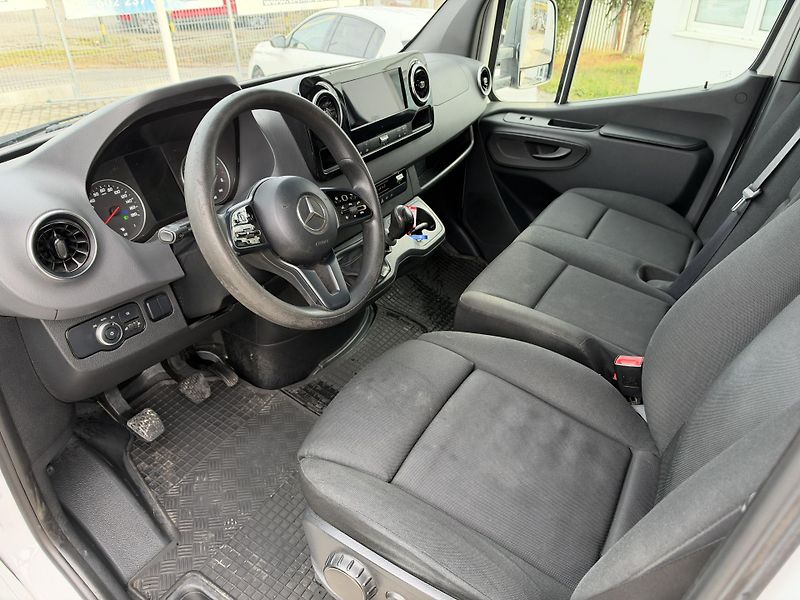 Mercedes-Benz Sprinter (2019) 519CDI / V6 / 3,5T / HČ / 8EP - fotka 11 z 16