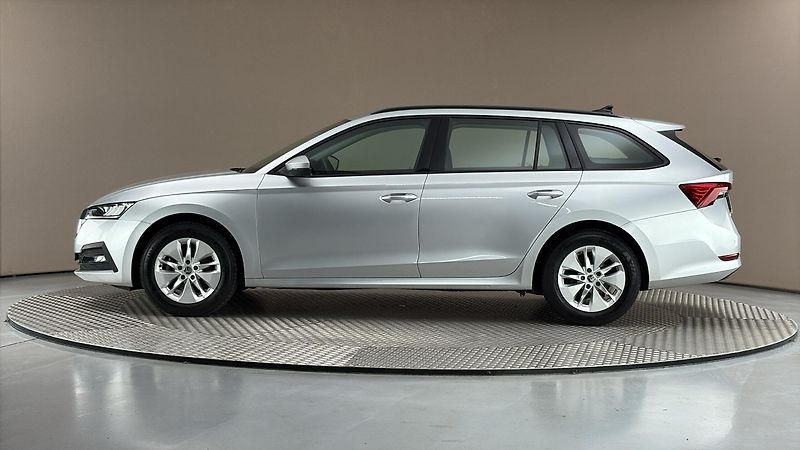 Škoda Octavia 2.0 TDI Ambition Combi - fotka 4 z 25