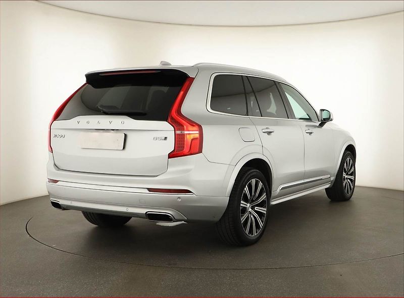 Volvo XC90 (2019) D5 AWD, DPH, Harman/Cardon - fotka 4 z 18