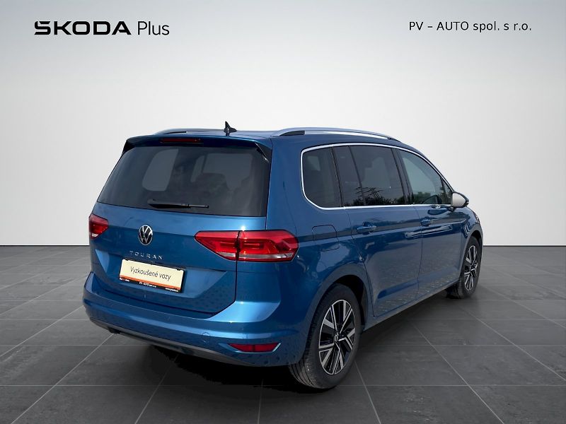 Volkswagen Touran (2022) 1.5 TSI 110 kW DSG Highline - fotka 2 z 35