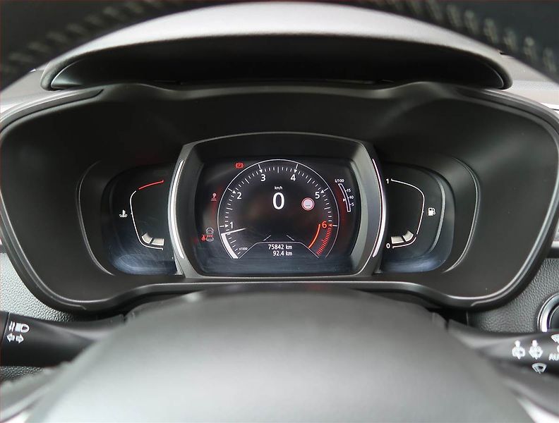 Renault Kadjar (2018) 1.2 TCe, Kůže, Tempomat - fotka 11 z 19