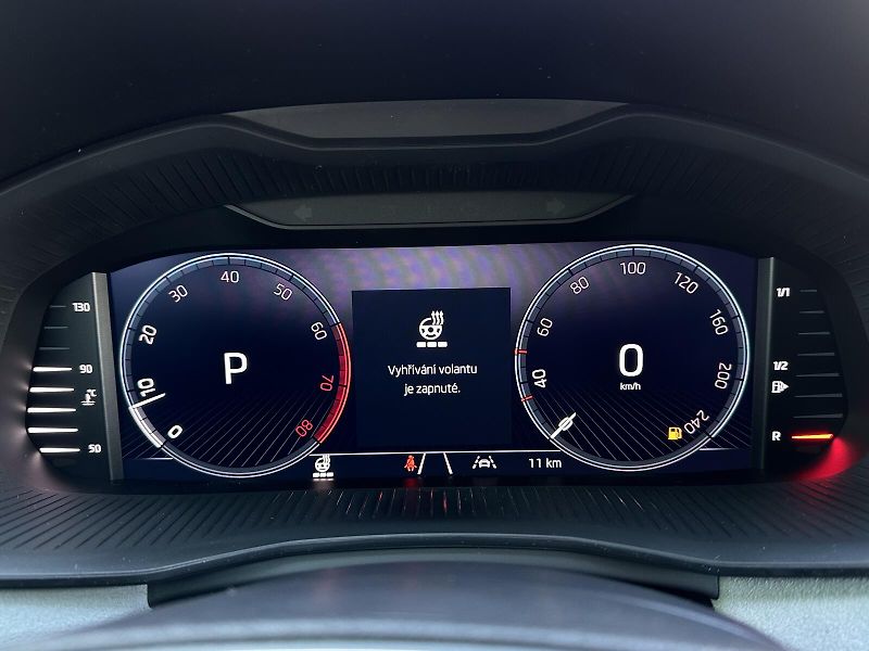 Škoda Kamiq 1.5TSi DSG 150PS LED V.Cockpit - fotka 22 z 46
