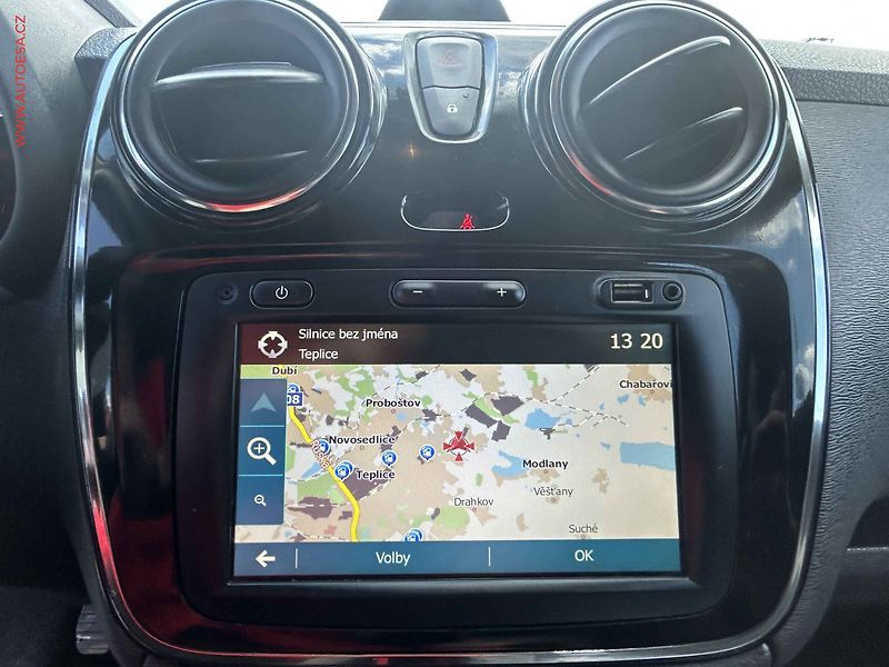 Dacia Lodgy (2021) 1.5DCi, 1.maj,ČR, Navi, AC - fotka 16 z 19