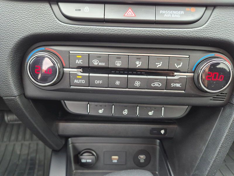 Kia Ceed (2025) SW TOP+Busines 1.5TGD-i 103kW - fotka 19 z 35