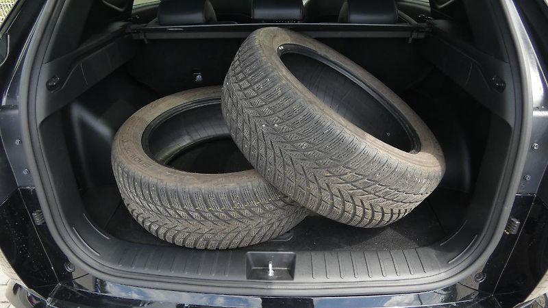 Hyundai Tucson 1.6 T-GDI MHEV 110kW Style 4x2 - fotka 21 z 23