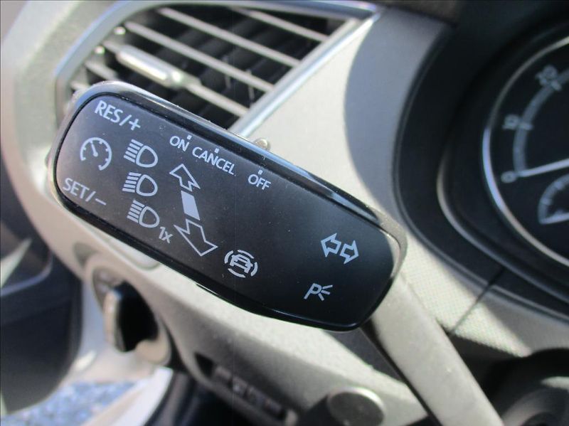 Škoda Fabia 1,0 TSI, klima,servis,DPH,CZ, - fotka 18 z 27