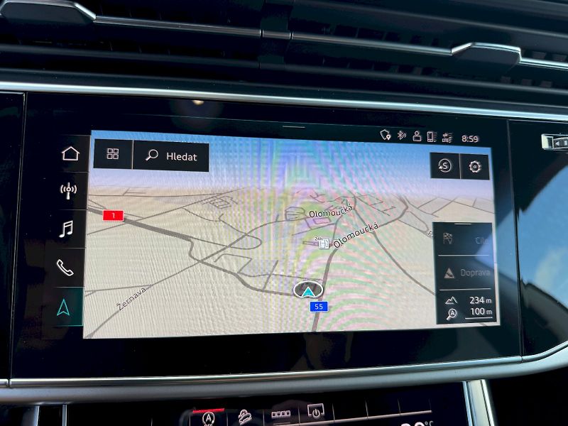 Audi Q8 (2021) 45 TDI 170kW Quattro - fotka 16 z 35