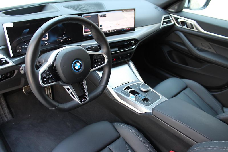 BMW i4 xDrive40 Gran Coupe - fotka 4 z 23