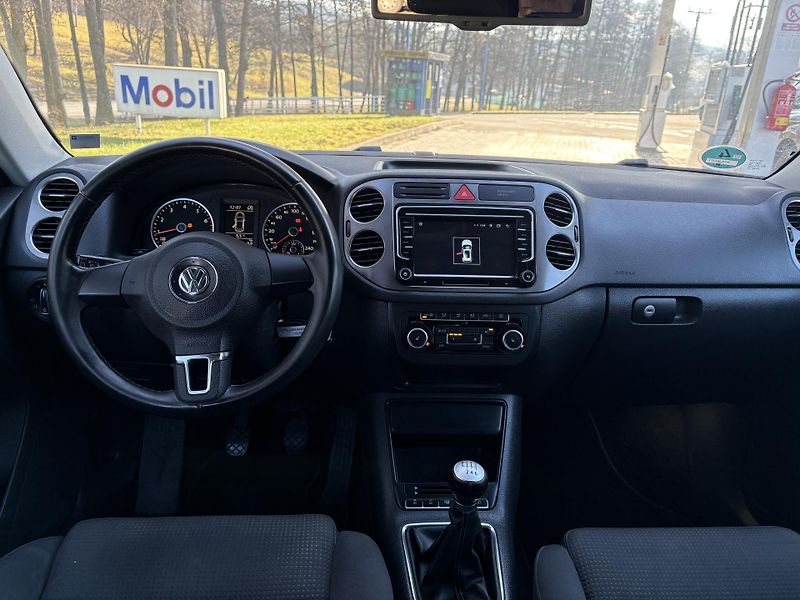 Volkswagen Tiguan (2011) 1.4 TSI Team BlueMotion -PĚKNÝ - fotka 10 z 20