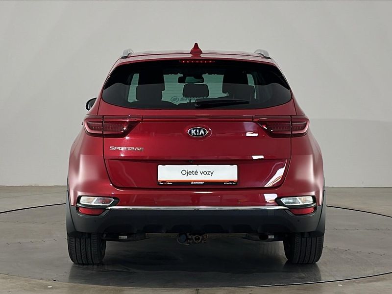 Kia Sportage 4x4 DCT - fotka 17 z 29