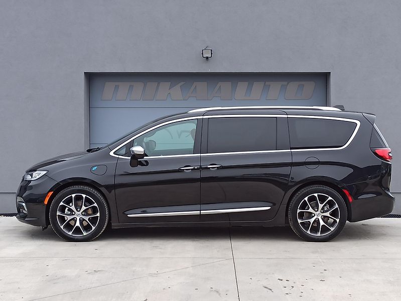 Chrysler Pacifica 3.6 194kW PHEV PINNACLE  - fotka 8 z 31