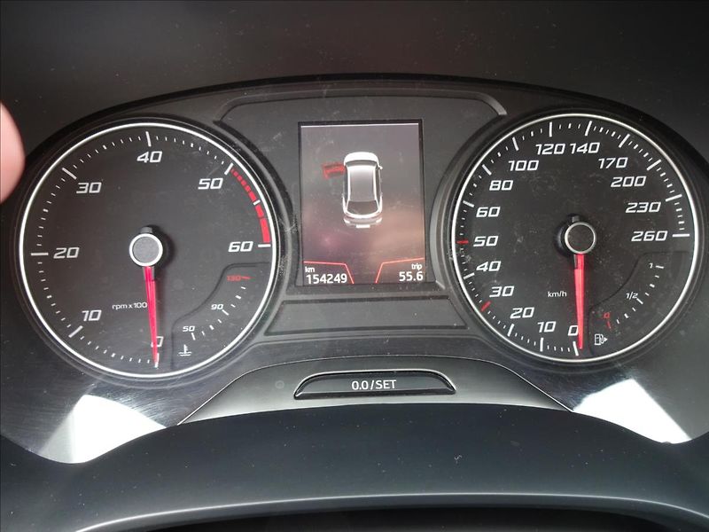 Seat Leon 1,6 TDI 85kW - fotka 46 z 55