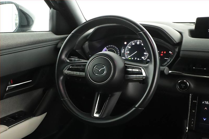 Mazda MX-30 (2020) e-Skyactiv, SoH 92%, Automat - fotka 8 z 19