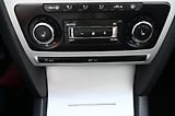 Škoda Octavia 2.0TDI 7/2011 Rezervace - náhled 19