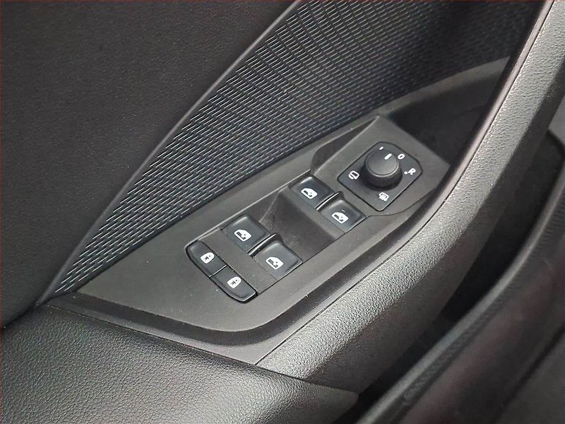 Škoda Octavia (2021) 2.0 TDI, Automat, ČR,1.maj - fotka 21 z 21