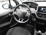 Peugeot 208 (2017) Allure 1.2 PureTech - náhled 7