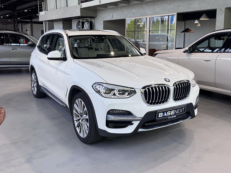 BMW X3 xDrive30i Luxury Line - fotografie inzerátu