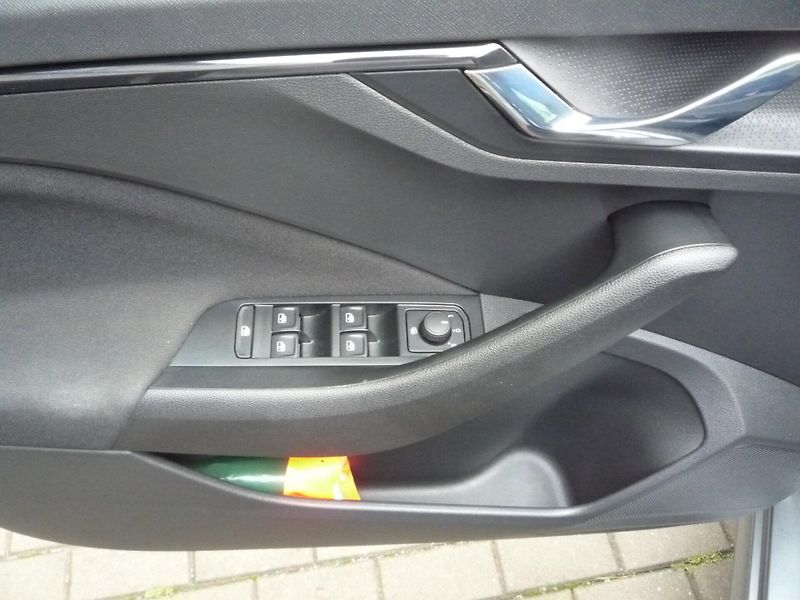 Škoda Kamiq (2025) 1,0TSi 85kW Selection - fotka 6 z 23