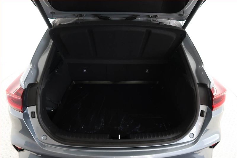 Kia XCeed (2019) 1.6 T-GDI, Automat, Serv.kniha - fotka 14 z 20
