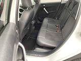 Peugeot 2008 (2018) 1.2 PT, Crossway, TZ, panor - náhled 10