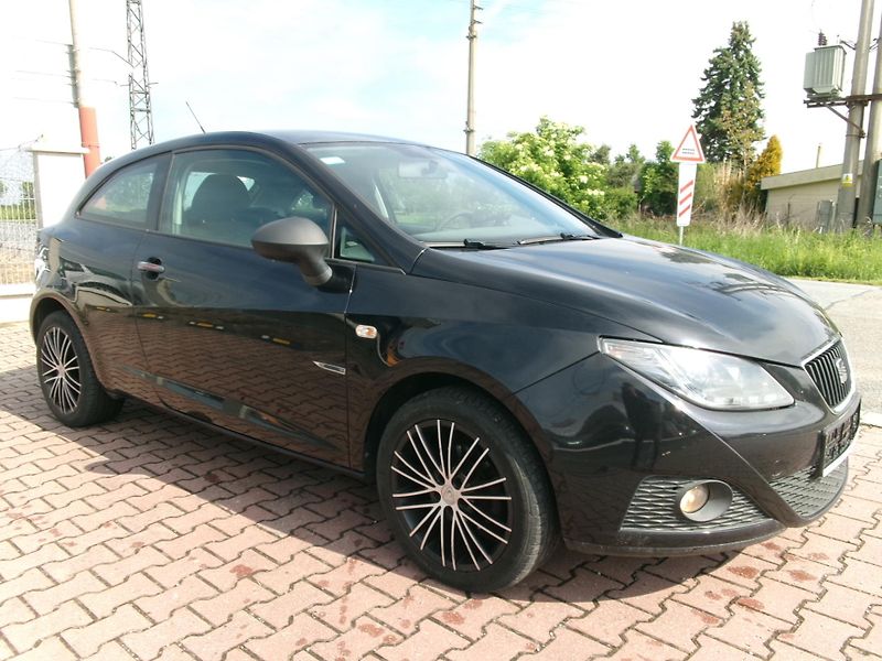 Seat Ibiza (2011) 1,6TDI KLIMA BT USB TEMP - fotka 10 z 29