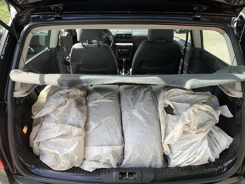 Volkswagen Fox 1,2 i ČR,CEBIA - fotka 14 z 15