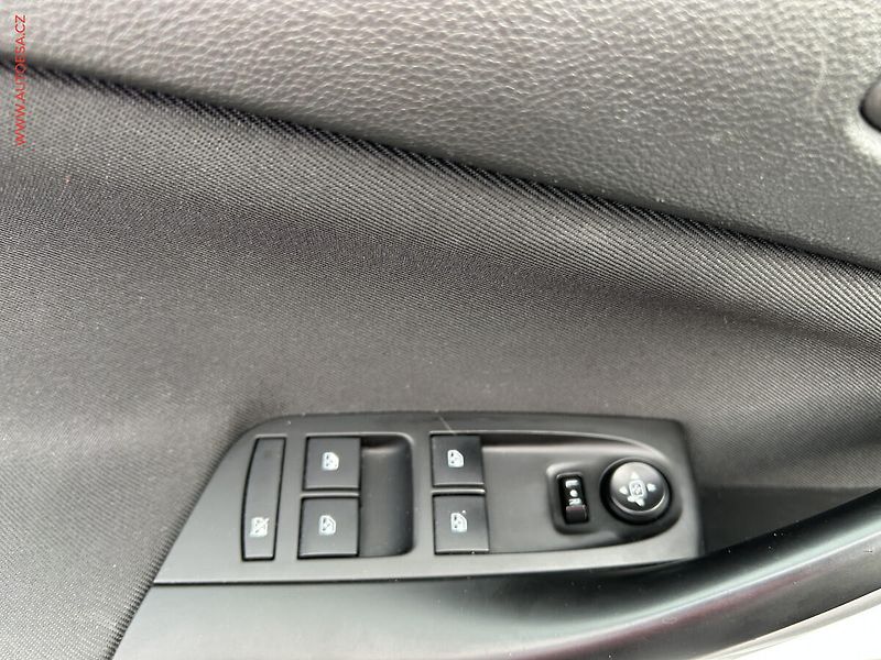 Opel Astra (2017) 1.6CDTI, ČR, servis.kniha - fotka 10 z 14