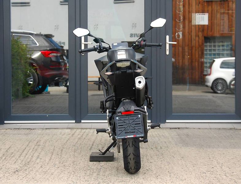 CFMOTO (2026) 125NK BLACK - fotka 8 z 25