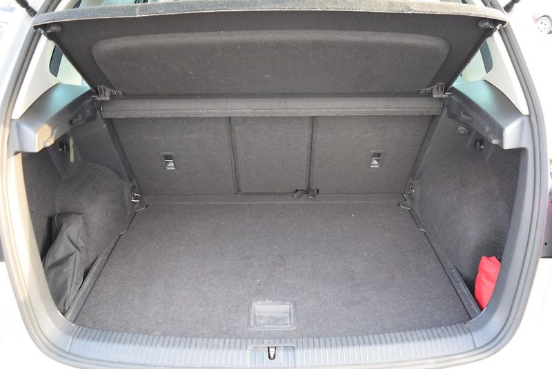 Volkswagen Golf Sportsvan (2019) 1.5TSI 96kw IQ.DRIVE NAVI ACC  - fotka 10 z 49
