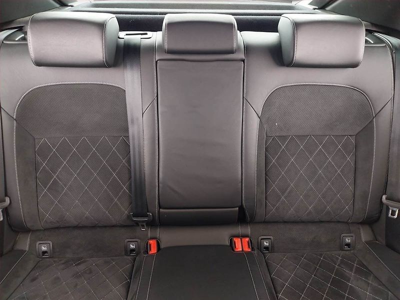 Škoda Superb (2019) Sportline 2.0 TDI - fotka 10 z 25
