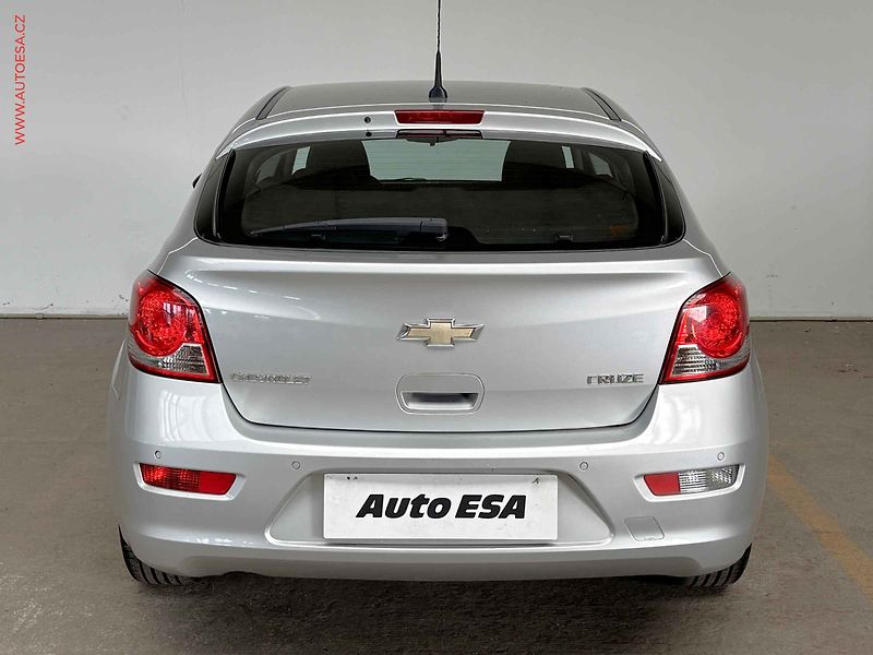 Chevrolet Cruze (2013) 1.4i, Navi, autoAC - fotka 5 z 14