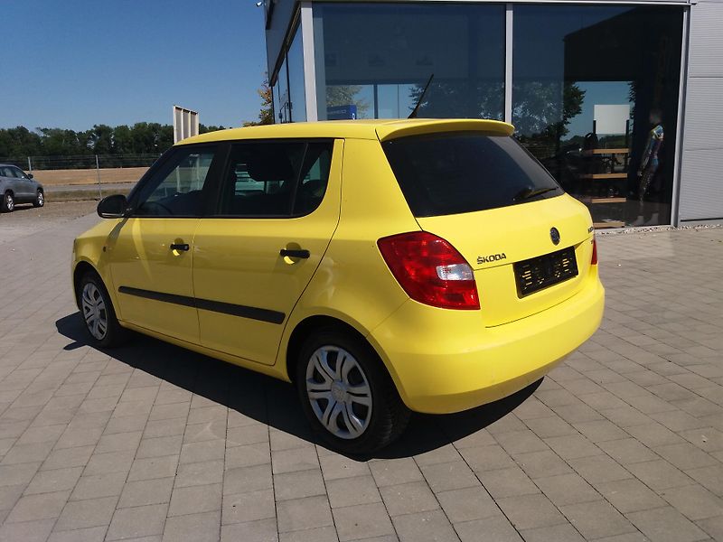 Škoda Fabia 1.2TSi,63kW,ESP,KLIMA,1.MAJITE - fotka 6 z 21