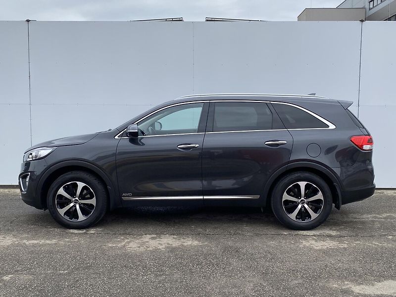 Kia Sorento 2.2 CRDi 147 kW 4WD Exclusive - fotka 4 z 26