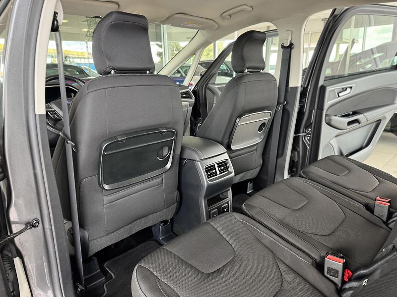 Ford S-MAX 2,0EcoBlue*AT8*Kamera*Tažné - fotka 18 z 37