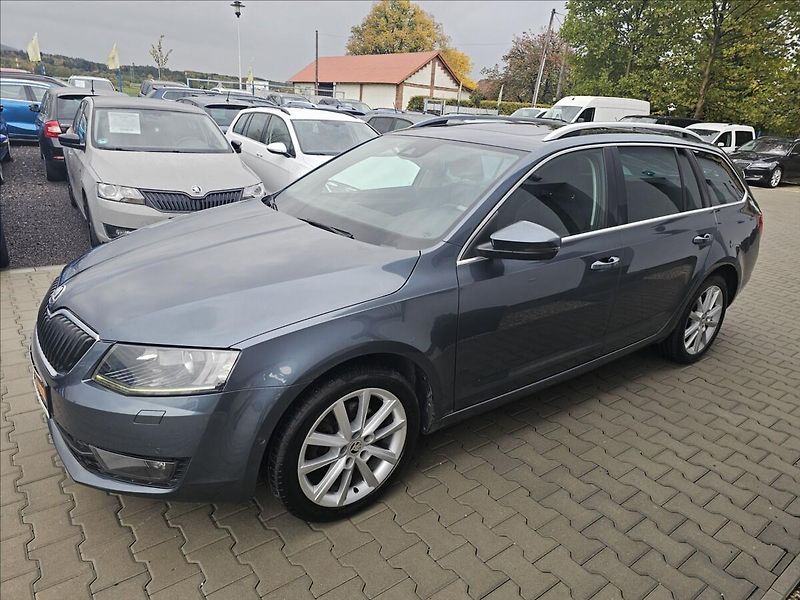 Škoda Octavia III 2,0TDi 110KW DSG Elegance - fotka 10 z 49