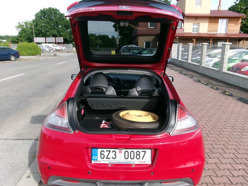 Honda CR-Z (2011) 1,5i VTEC HYBRID AC ALU - fotka 12 z 25