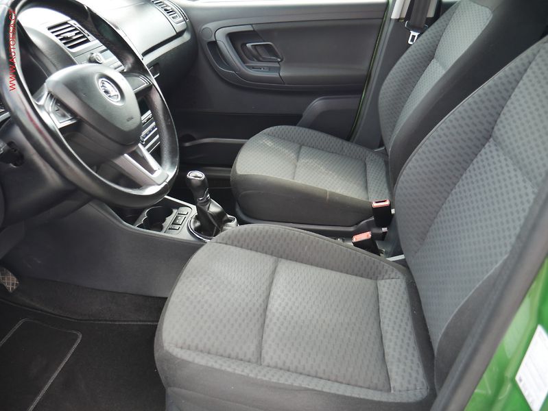 Škoda Fabia (2014) 1.6 TDi, Ambiente, TZ - fotka 9 z 19