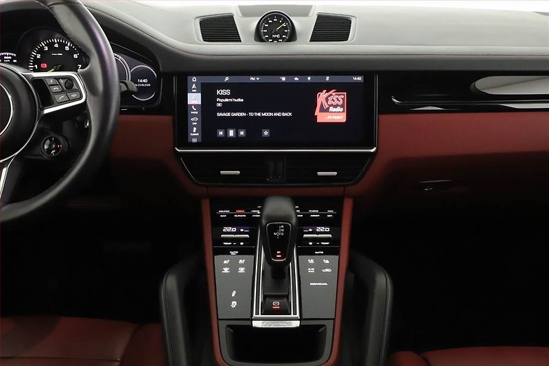 Porsche Cayenne (2020) E-Hybrid - fotka 11 z 22