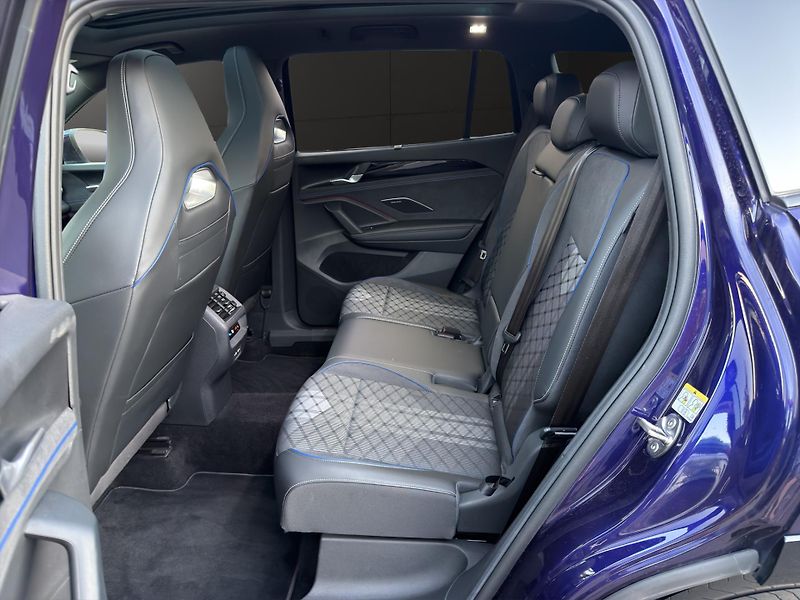 Volkswagen Tayron (2025) R-LINE Harman Kardon PANORAMA - fotka 13 z 27