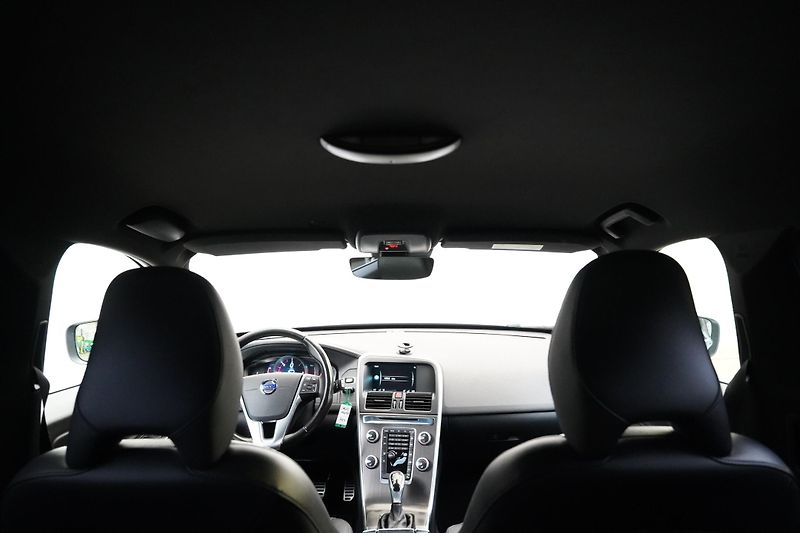 Volvo XC60 - fotka 26 z 29