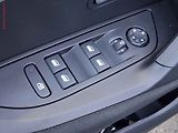 Peugeot 2008 (2023) 1.2 PT, 1.maj,ČR, Active - náhled 11