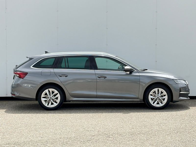Škoda Octavia (2025) Combi 1.5 TSI / 110kW / TOP SE - fotka 8 z 35