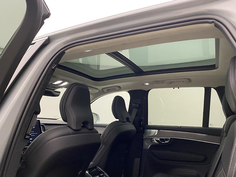 Volvo XC90 (2026) T8 AWD Plug-in BRIGHT ULTRA - fotka 21 z 75