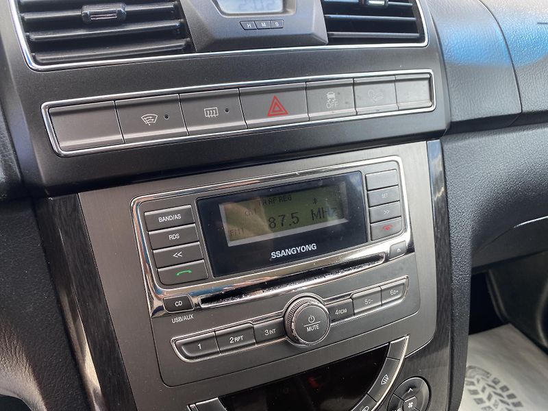 SsangYong Rexton 2.0CD-i 4x4 7M MAN 155PS 170KM - fotka 150 z 151