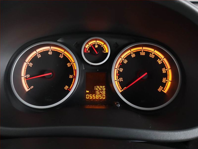 Opel Corsa (2013) 1.2, Serv.kniha, Tempomat - fotka 11 z 15