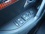 Peugeot 2008 (2022) Active 1.2 PureTech - náhled 15