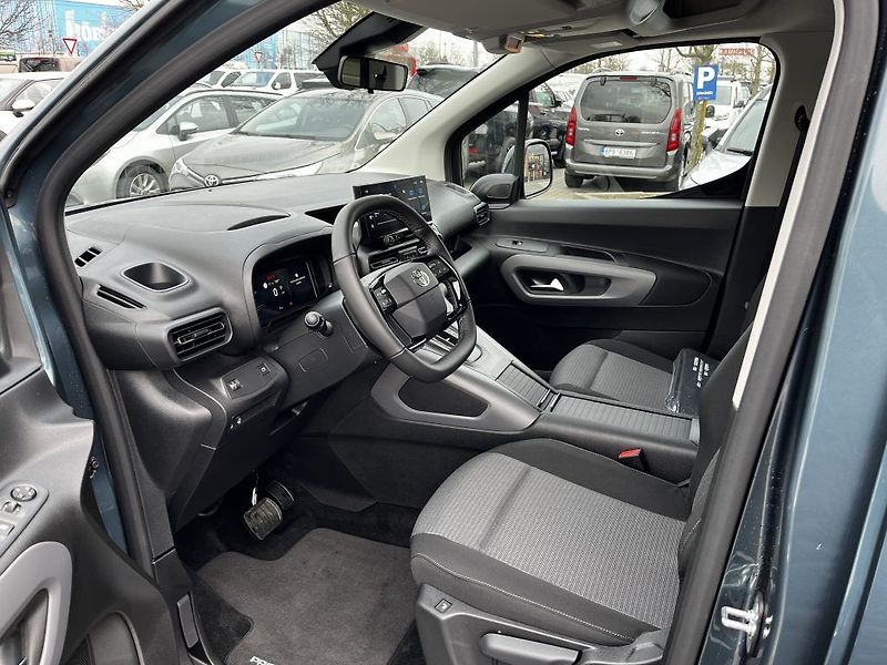 Toyota ProAce City Verso 1.5L 130k Family ODBĚR 1/2027 - fotka 14 z 31