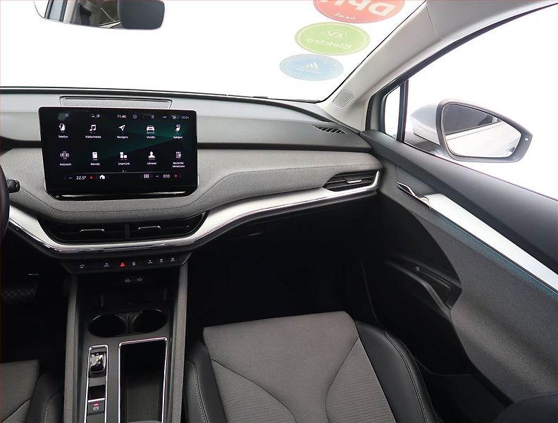 Škoda Enyaq (2023) Loft iV 80 (82 kWh), SoH 94% - fotka 8 z 28