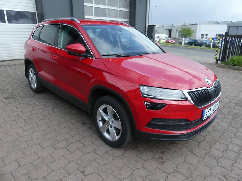 Škoda Karoq (2018) 1,0 TSi DSG - fotka 3 z 24