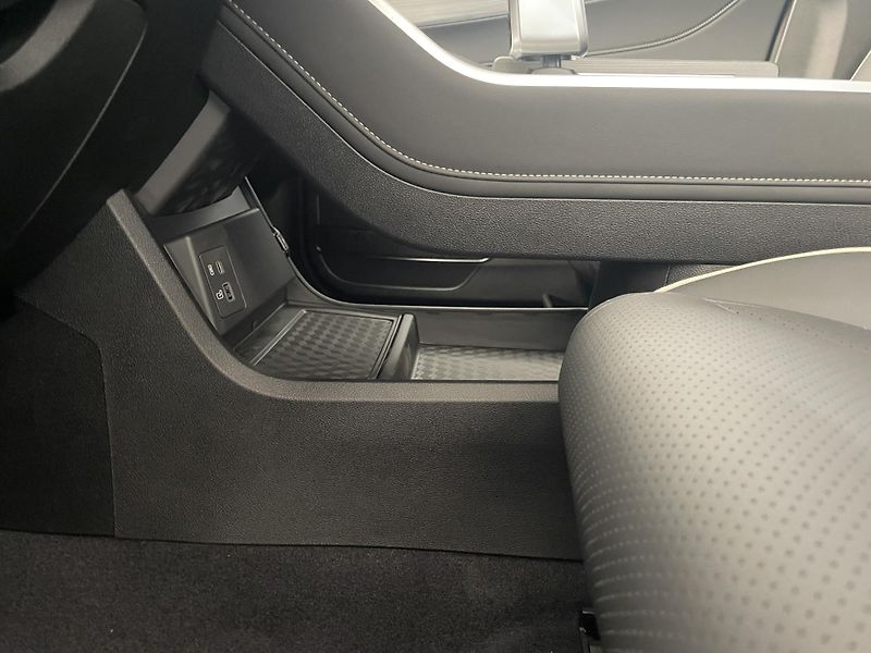 Chery Tiggo 4 HEV (2026) 1,5 HEV Unique - fotka 34 z 49